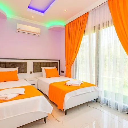Oreo - 3 Bedroom Holiday With Jaccuzi In Yesiluezuemlue Villa