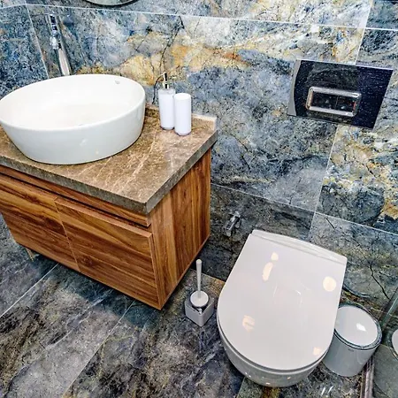 Oreo - 3 Bedroom Holiday With Jaccuzi In Yesiluezuemlue Fethiye